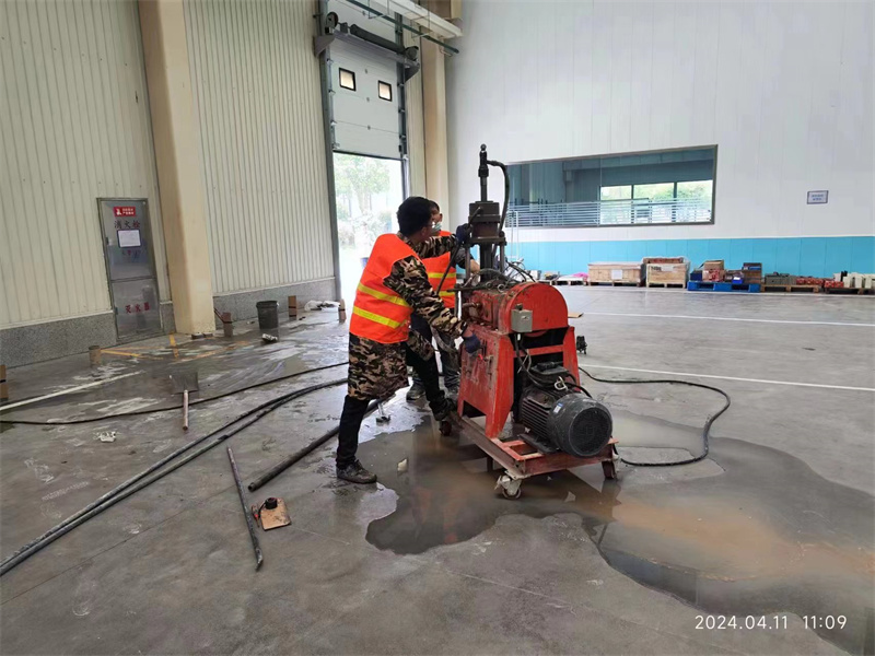 会泽厂房地面下沉塌陷注浆加固施工